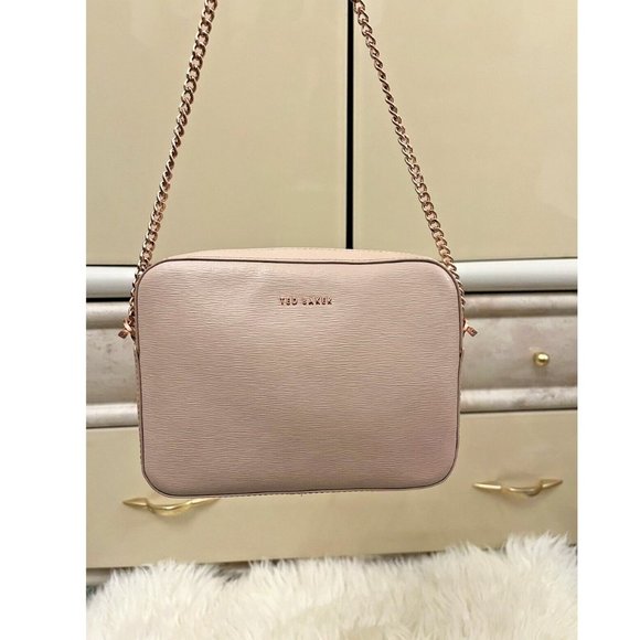 EUC TED BAKER LONDON JULIE LEATHER CROSSBODY CAMERA BAG TAUPE MSRP $175.00 - Picture 2 of 9